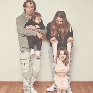 Meet your Posher, Kara